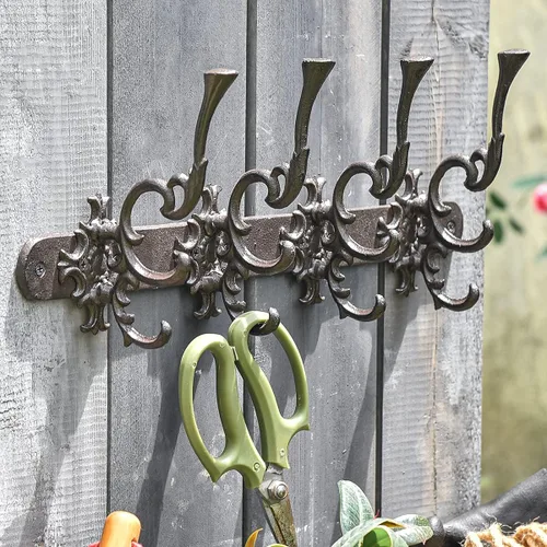 Sungmor Perchero de pared vintage de hierro fundido – Organizador de abrigos y sombreros ornamentado de 4 ganchos – Percha decorativa resistente