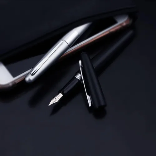 Miniatura 4 de Pluma estilográfica minimalista de lujo con textura de metal, punta fina, coleccionistas, regalo para hombres y mujeres, regalo profesional