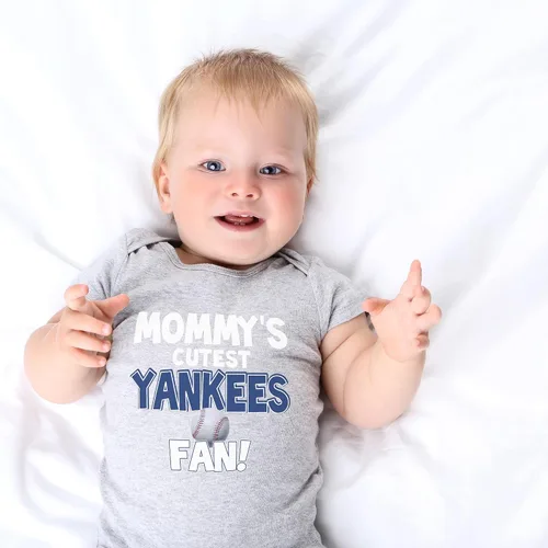 Miniatura 4 de NanyCrafts Baby Mommy's Cute Yankees - Mameluco para fanáticos de los Yankees
