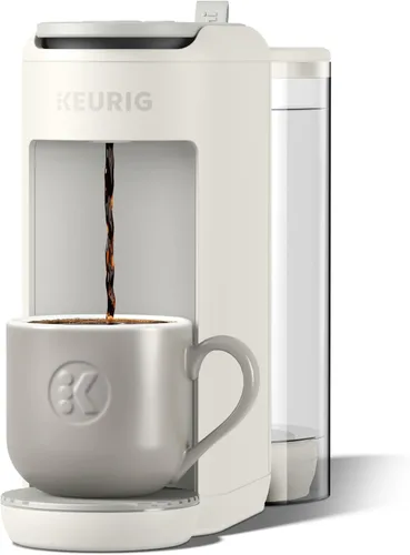 Keurig K-Mini Mate Plus - Cafetera de cápsulas K-Cup de una sola porción, compacta, 3 tamaños de taza, con características de botón fuerte, depósito
