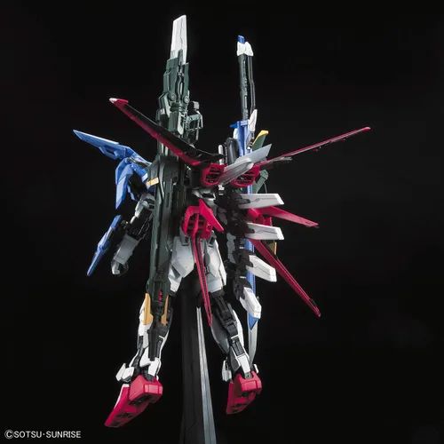 Miniatura 19 de Bandai Hobby - Gundam Seed - Kit de modelo Perfect Strike Gundam PG 1/60