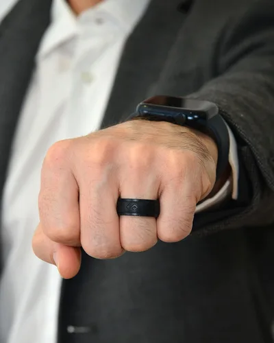Miniatura 29 de Rinfit Anillos de silicona a juego para parejas, juegos de alianzas de boda de silicona para él y ella, diseño patentado MetalInfinity e Infinity
