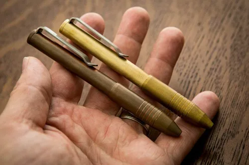 Miniatura 2 de BIG IDEA DESIGN Bolígrafo Pocket Pro de latón (tono amarillo)