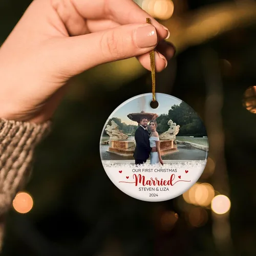 Miniatura 5 de Adorno personalizado de primera Navidad para casados, adornos de cerámica de Navidad con foto foto boda matrimonio nombre personalizado recuerdo 1ª
