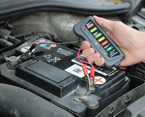 Miniatura 2 de Verificador de baterías de 12 V y alternadores de automóvil de Cartman, verifica el estado de la batería y la carga del alternador