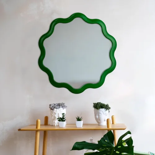Miniatura 8 de Creative Co-Op Espejo de pared ondulado de madera festoneada, verde