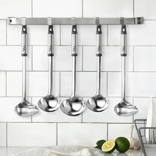 Miniatura 7 de Cucharón de sopa, cucharones grandes de 13.9 pulgadas, cucharón de acero inoxidable de 4 onzas con mango a prueba de calor, diseño de agarre cómodo