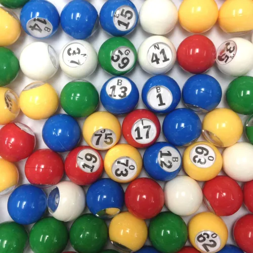 Tapp Collections™ Juego de bolas de bingo de plástico multicolor