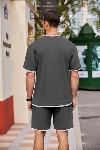 Miniatura 34 de COOFANDY Conjunto de camisa y pantalones cortos de gofre para hombre, conjunto de 2 piezas, conjunto casual de verano con bolsillos