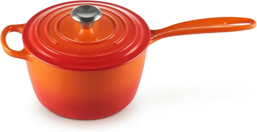 Miniatura 18 de Le Creuset Cacerola Signature de hierro fundido esmaltado, 2.25 cuartos de galón., Marsella Marseille