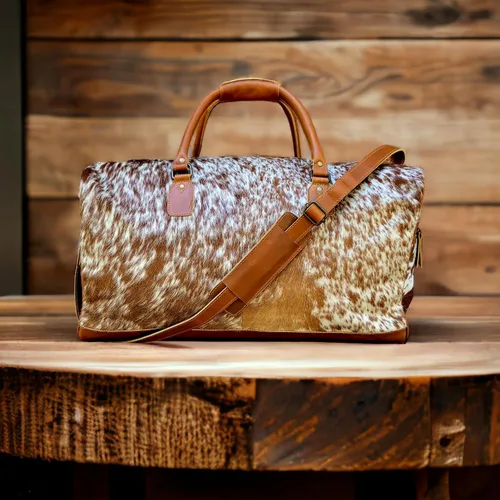 Miniatura 12 de Ranch Junkie Highlands - Bolsa de viaje de piel de vaca auténtica
