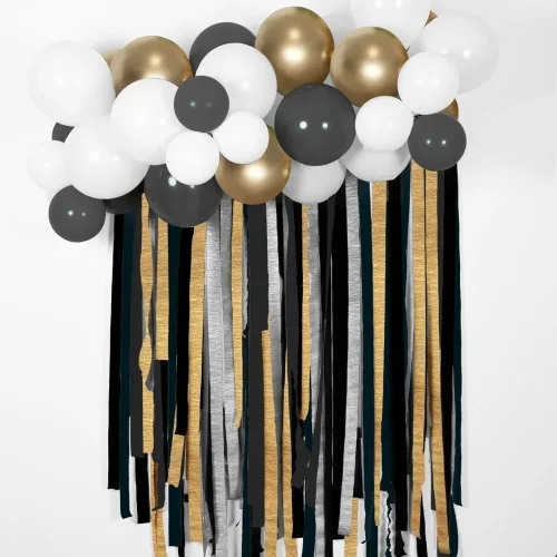 Miniatura 4 de Rollo de papel crepé envuelto en oro, 81 pies (1 unidad), ideal para impresionantes manualidades, decoración de fiestas y más
