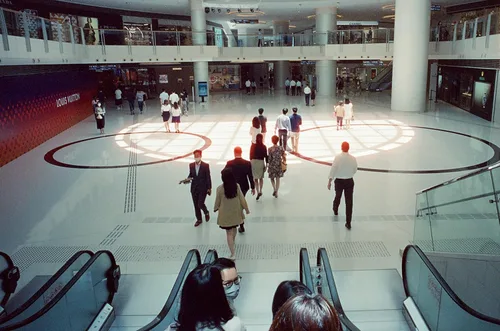 Miniatura 2 de Película de cine Amber 800 de 35mm a color negativo, 27 exposiciones, ISO800, 135, estilo cinematográfico, estilo de película de movimiento