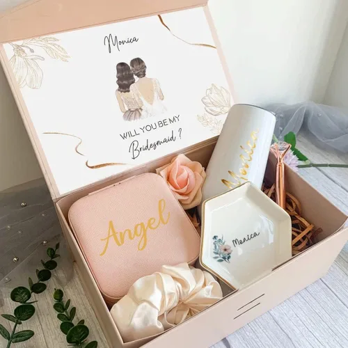 Miniatura 17 de Joyero de regalo para dama de honor, pequeño estuche de viaje personalizado de piel sintética portátil, cajas de propuestas de dama de honor, mini
