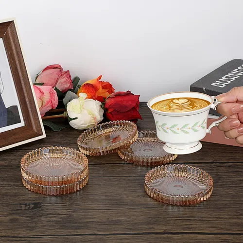 Miniatura 5 de Juego de 5 posavasos modernos transparentes de cristal para bebidas, posavasos redondos y elegantes, bonitos posavasos para mesa de café para Ámbar