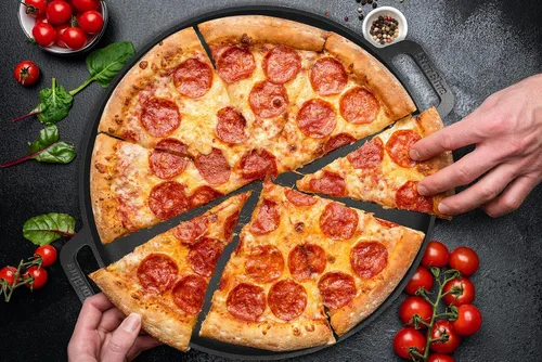 Miniatura 6 de Sartén de Pizza Redonda/Plancha de Hierro Fundido de 16 Pulgadas por StarBlue con Asas de Silicona GRATIS y Libro Electrónico de 30 Recetas – Comal