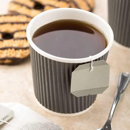 Miniatura 7 de Restaurantware 500 Tazas de papel desechables y con aislante de 4 onzas, diseño ondulado, color gris, con borde enrollado, tapas vendidas por