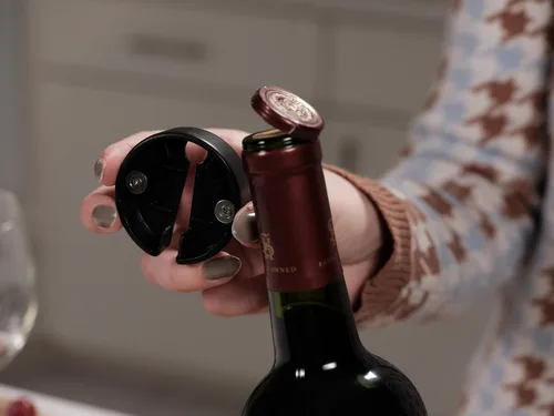 Miniatura 3 de Jokari Abrebotellas versátil 3 en 1 con sacacorchos, abridor de botellas de cerveza con tapa de palanca y cortador de lámina. Una herramienta