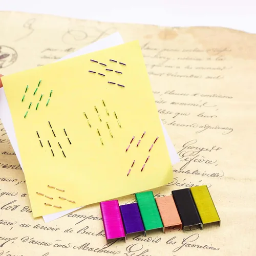 Miniatura 4 de Mogoostry Recambios de mini grapas de colores para mini grapadora, sin atascos, 1000 piezas/paquete (4 paquetes No.10 en total)