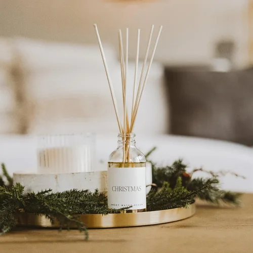 Miniatura 4 de Sweet Water Decor - Juego de Difusores de Aroma de Navidad con Varillas - Árboles de Navidad Cortados Recién, Naranja y Clavos - Difusor de Aroma