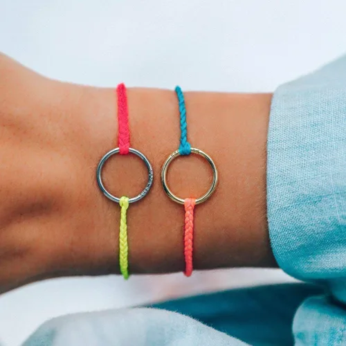 Miniatura 5 de Pura Vida Pulsera de círculo completo de dos tonos de oro o plata impermeable ajustable