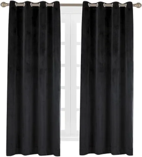 Cherry Home Juego de 2 cortinas blackout térmicas de terciopelo con ojales, 52 pulgadas de ancho x 63 pulgadas de largo, color negro (2 paneles)