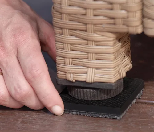 Miniatura 6 de Slipstick GorillaOutdoor - Deslizadores de muebles resistentes a la intemperie de 2-1/2 pulgadas para pisos de superficie dura (paquete de 4)