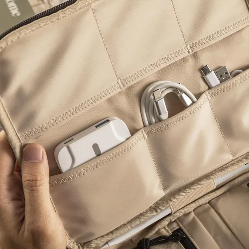 Miniatura 5 de UT Wire Folio Tech Gear Pouch - Organizador personal de viaje para artículos electrónicos esenciales, cargadores y accesorios tecnológicos, con Negro