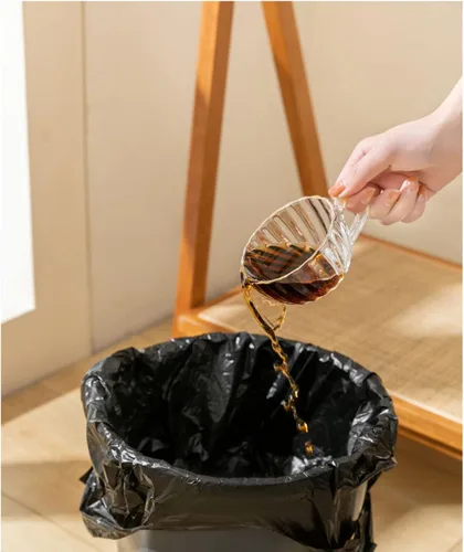 Miniatura 9 de Bolsas de basura negras de 4 galones para baño, 5 rollos/100 unidades, asas pequeñas, bolsas de basura para oficina, papelera de baño, bolsas