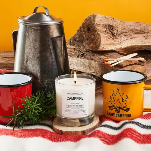 Miniatura 2 de Outdoor Fellow Vela perfumada Campfire – Madera ahumada, ámbar y cedro carbonizado, 8 onzas