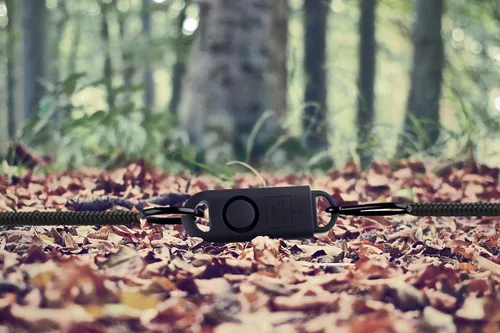 Miniatura 3 de Sound Grenade by BASU® - Alarma de emergencia de 130 db para acampar y senderismo, Tripwire, oso, alarma perimetral (exterior, negro S.W.A.T.)