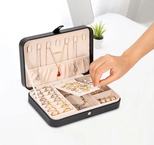 Miniatura 5 de LANDICI - Caja de joyería pequeña para mujeres y niñas, estuche organizador de joyería de viaje de cuero PU, soporte portátil para almacenamiento