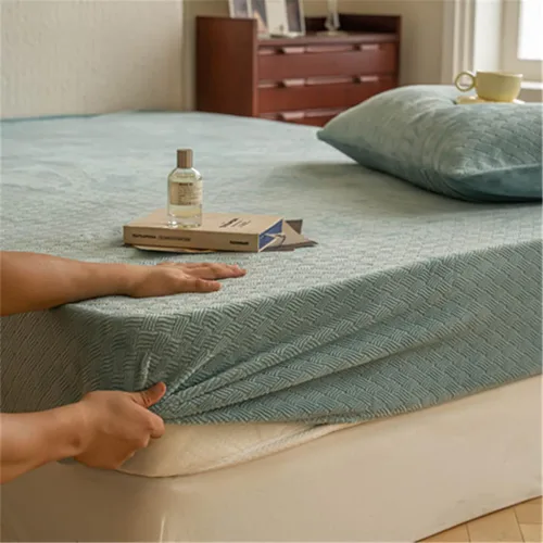 Miniatura 11 de Funda de colchón ajustada, cubrecolchón grueso y cálido de forro polar de leche, protector de colchón de impresión en color sólido para colchones