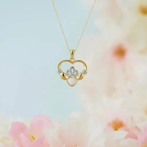Miniatura 4 de Collar de plata de ley 925 chapada en oro amarillo de 18 quilates, con colgante de corazón de Claddagh de 1.0in con cadena de 18.0in elección