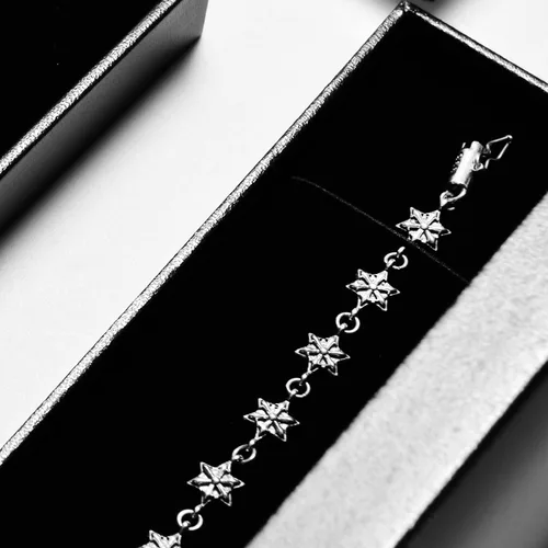 Miniatura 6 de Oirlv CollarCaja de cadena larga Caja de regalo de joyería de terciopelo