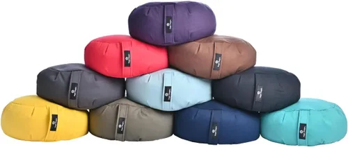 Miniatura 5 de Hugger Mugger Cojín de meditación Zafu - Soporte para sentarse con patas cruzadas, relleno de trigo sarraceno, tela duradera, mango cómodo, hecho a