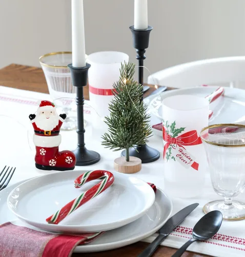 Miniatura 4 de Juego de salero y pimentero navideño de Papá Noel con bota, decoración festiva adorable de cerámica roja para el hogar, característica de mesa Bota