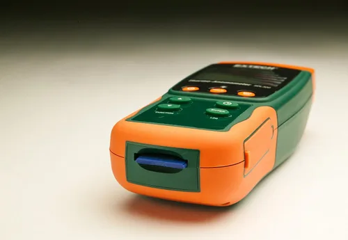 Miniatura 3 de Extech Termoanemómetro y Datalogger de paletas de metal SDL300, 2.80" de diámetro.