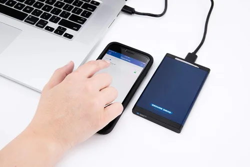 Miniatura 6 de SecureData SecureDrive BT 1TB Hardware Encriptado USB 3.0 Ext Drive FIPS 140-2 Nivel 3 Desbloqueo a través de la aplicación de teléfono compatible