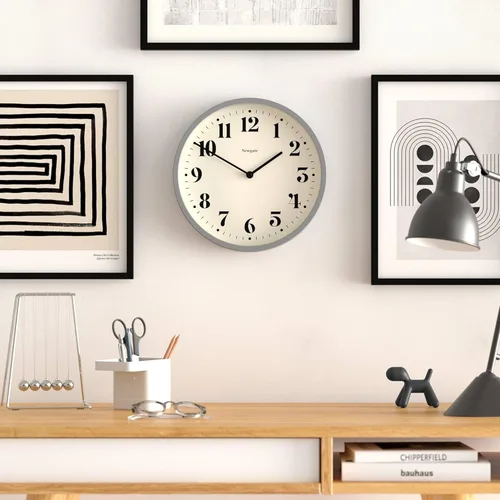 Miniatura 2 de NEWGATE® Reloj de pared de teatro número cuatro Reloj redondo moderno 11.8 in Azul marino francés Números decorativos Ideal para cocina
