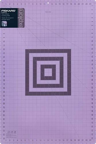 Miniatura 14 de Fiskars Alfombrilla de corte autorreparable para acolchados, artes y manualidades, cuadrícula de 24 x 36 pulgadas, tapete de coser, tabla de cortar