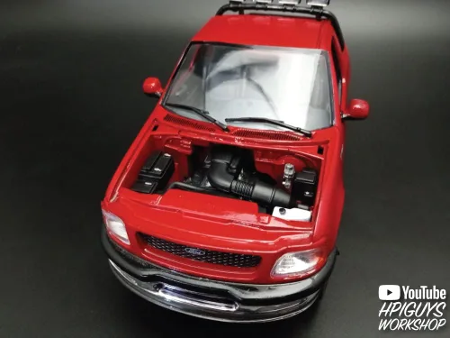Miniatura 7 de AMT 1997 Ford F-150 4x4 Pickup Kit de modelo a escala 1:25