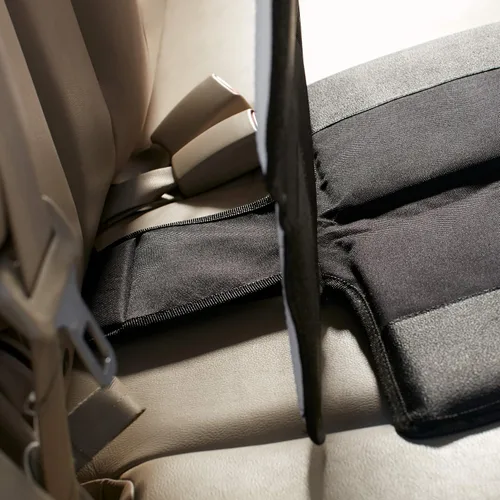 Miniatura 9 de Magnelex Protector de asiento de automóvil, funda más grande, acolchado extra grueso y poliéster 600D impermeable, 2 bolsillos grandes, uso
