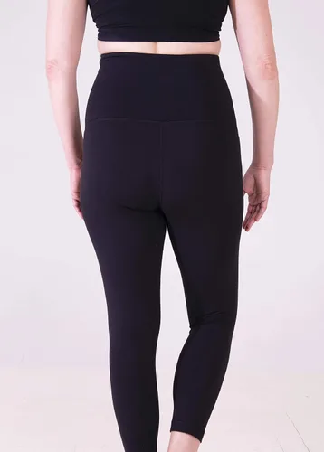 Miniatura 2 de Ingrid & Isabel Active Postparto Legging wCompresión para Recuperación Negro