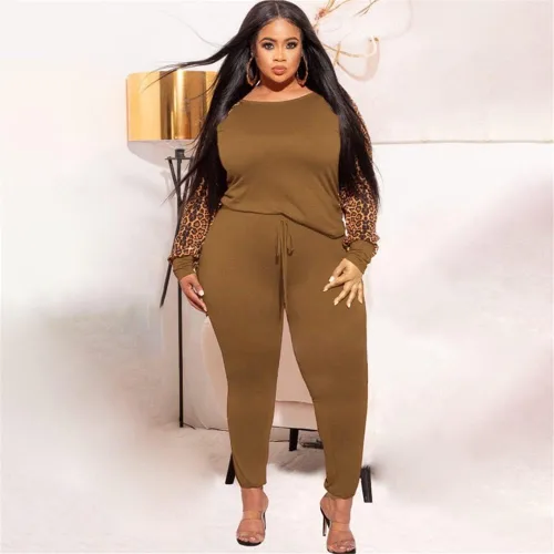 Miniatura 3 de MRSFITOK Plus Size Leopard Print 2 Piece Outfit for Women Sweatsuits Sets Tops and Sweatpans Sweatsuits Tracksuits