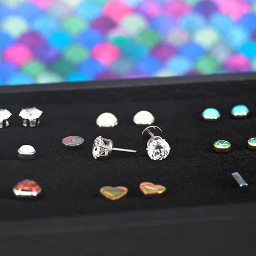 Miniatura 2 de Aretes colgantes de circonio cúbico ComfyEarrings de 14 pulgada con la respaldos planos de rosca muy cómodos