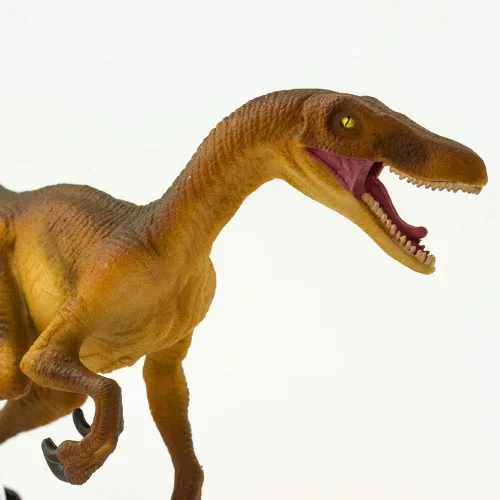 Miniatura 3 de Safari Ltd. Figura de Velociraptor - Figura detallada de dinosaurio de 8.25 pulgadas, juguete educativo para niños, niñas y niños a partir de 3 años