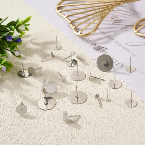 Miniatura 8 de Craftdady 400 aretes de acero inoxidable de 0.15 a 0.55 pulgadas, 8 tamaños, almohadillas planas, redondas, en blanco, para hacer joyas Almohadilla