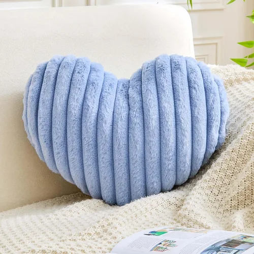 XVTRU Almohadas de corazón, almohada decorativa suave y esponjosa en forma de corazón, color azul polvoriento, con piel de conejo sintética,