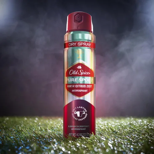 Miniatura 4 de Old Spice Antitranspirante y desodorante invisible para hombre, espray seco Pure Sport Plus 24/7 protección contra olores, 4.3 onzas (paquete de 3)